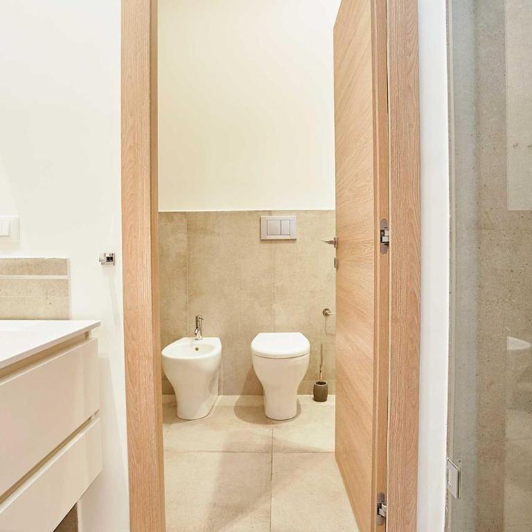 KMC suites - Purple - Apartment - 12