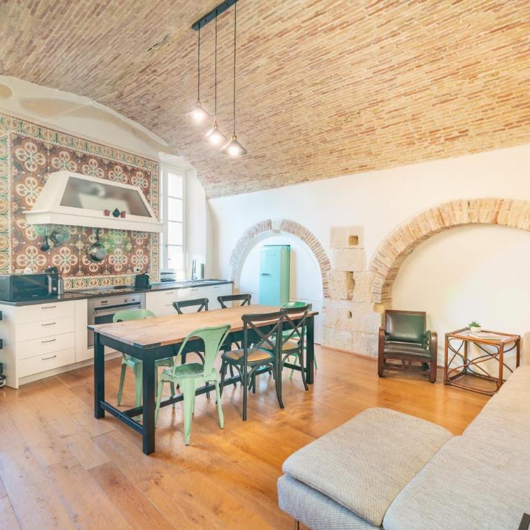 Archi di Castello, Storia e Design 3Br-WiFi-AC - Three-Bedroom Apartment - 3