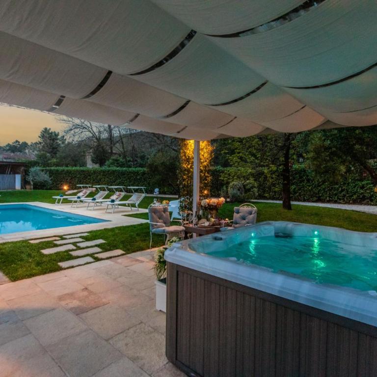 Villa Catia Farmhouse, Three Luxury Bedrooms, a Jacuzzi Pool and a Dream-Like Getaway Experience - Villa con 3 Camere da Letto - 8