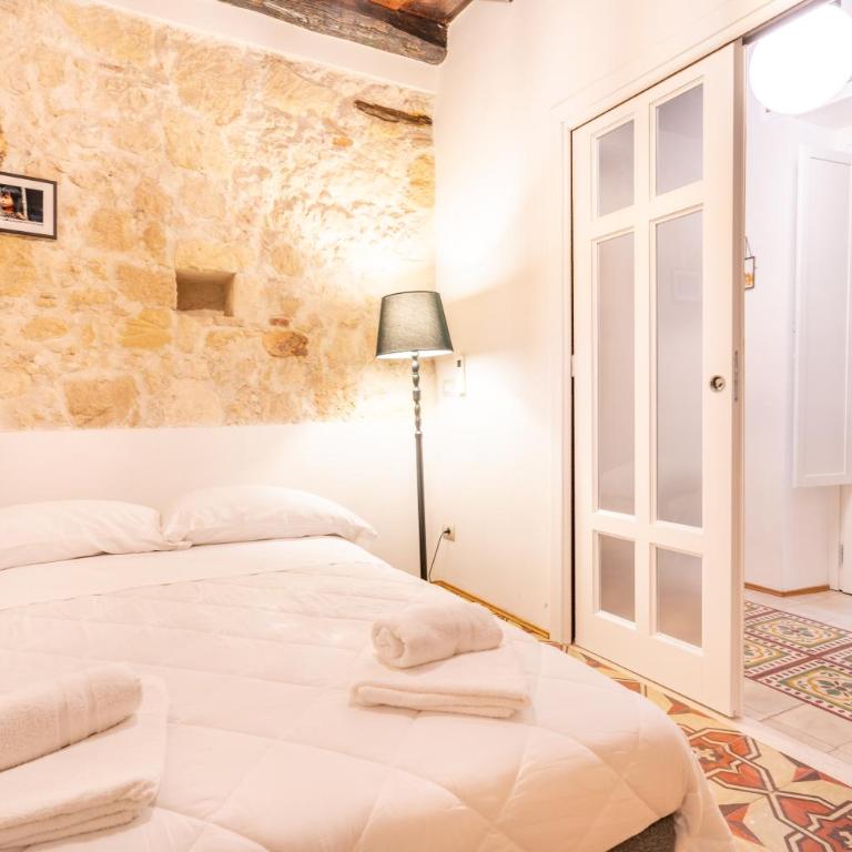 Archi di Castello, Storia e Design 3Br-WiFi-AC - Three-Bedroom Apartment - 52