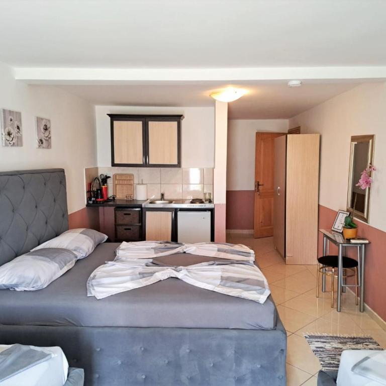 Montenegro Smile - One-Bedroom Apartment with Terrace - 6