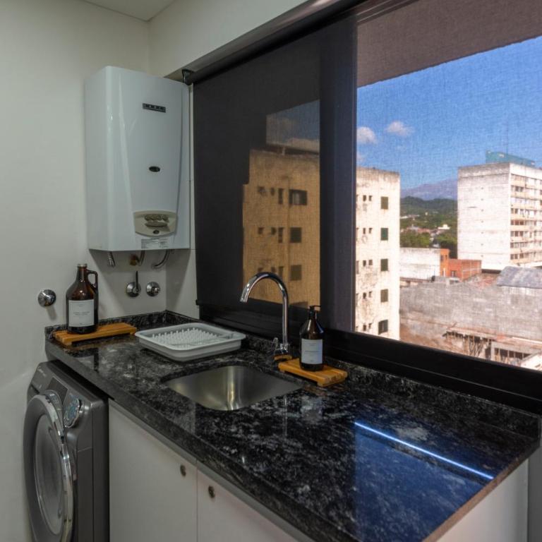Departamento céntrico con estacionamiento gratis - Apartamento de 1 dormitorio - 14