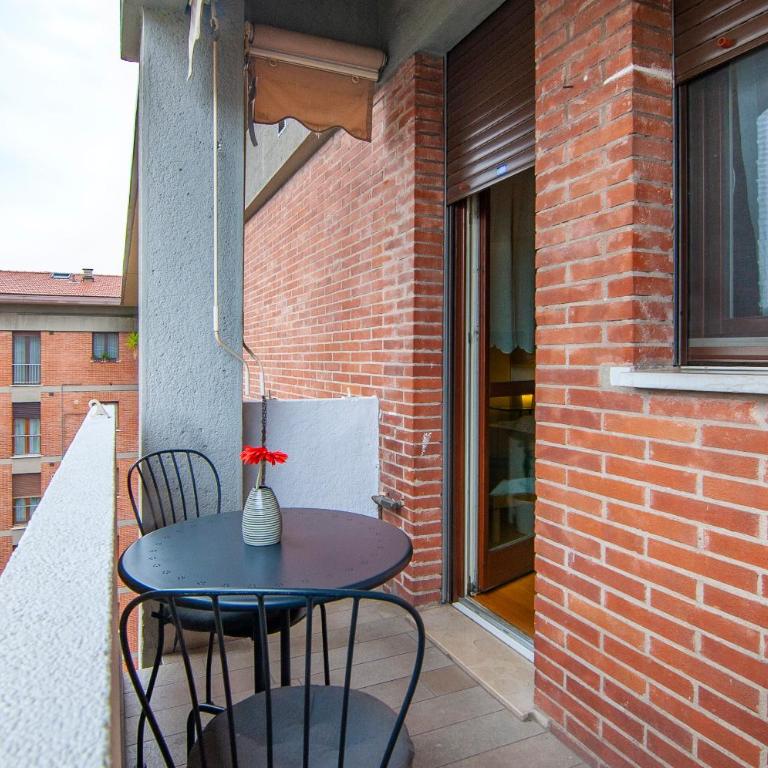 Dimore Verona - Apartment with Balcony - Dimora Simoni 4 - Via Gian Matteo Giberti 30 - 9