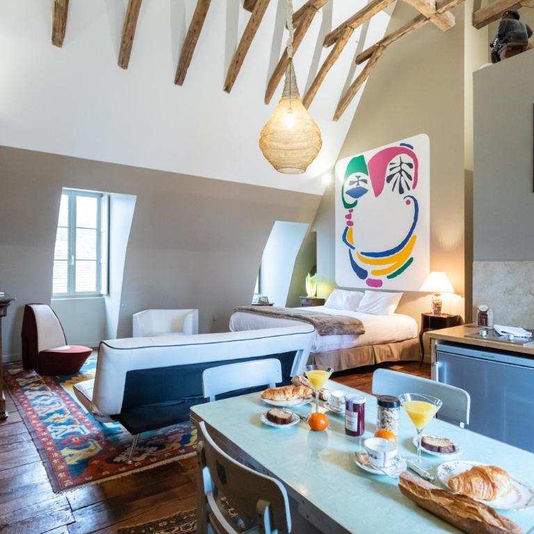 La Demeure Renaissance - Charme Calme Confort Climatisation - Panette Collection - parking privé cour - Chambre Lit King-Size Supérieure - 5