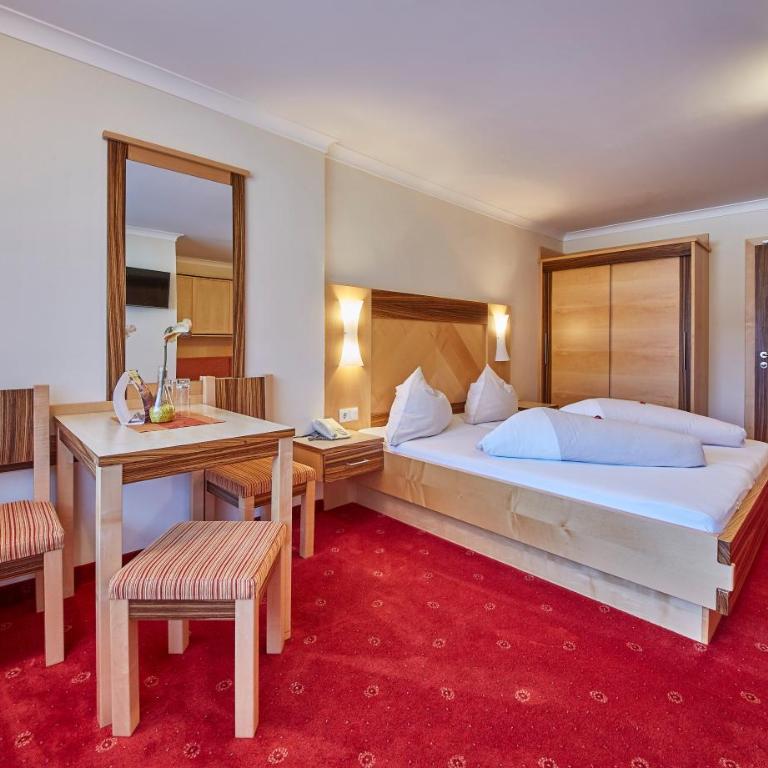 Hotel Forellenhof - Doppelzimmer mit Balkon - 1