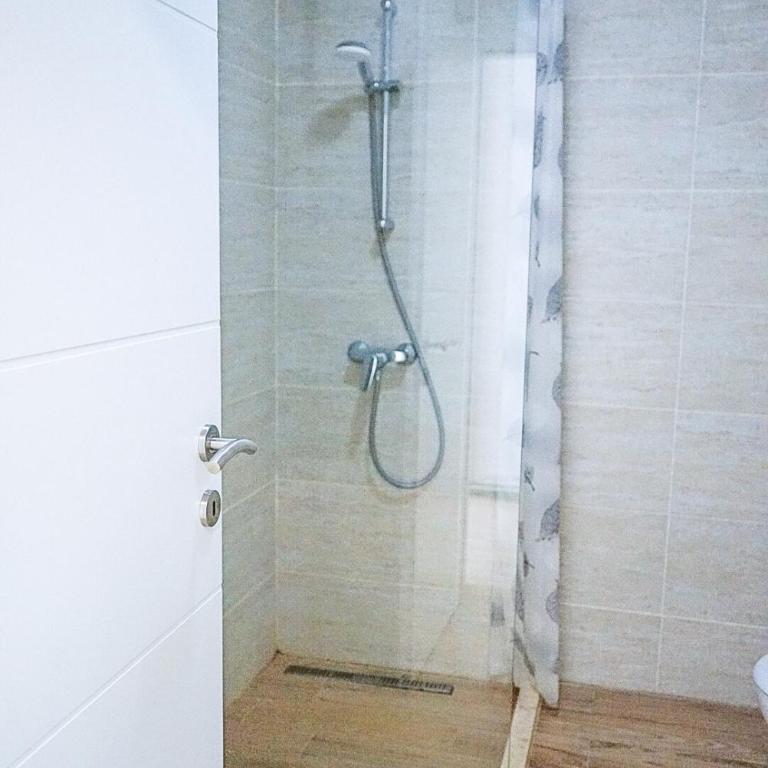 Val Lux Apartmani - Apartman - 3