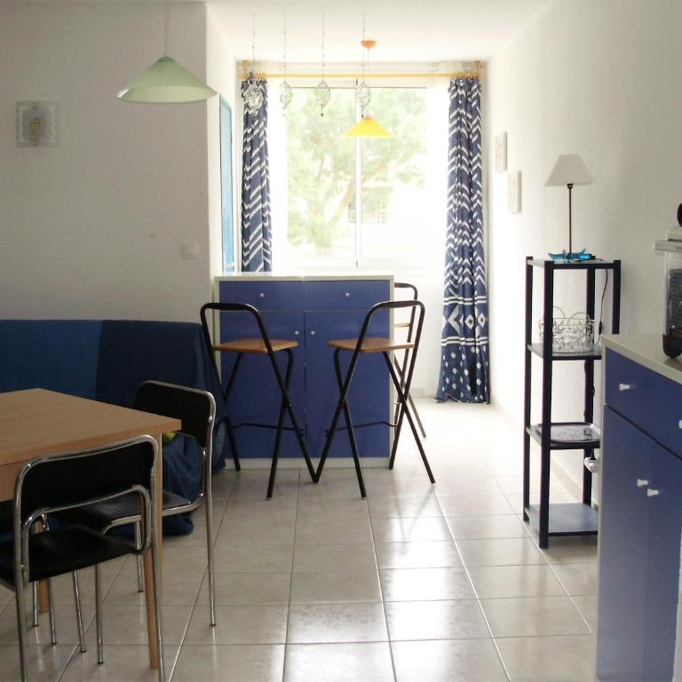 Appartement F1 Calvi à 150 mètres de la plage - Apartamento de 1 dormitorio - 1