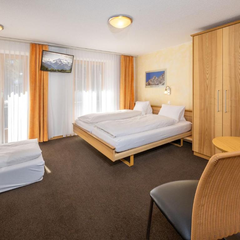 Aktiv Hotel & Spa Hannigalp - Comfort Dreibettzimmer - 7
