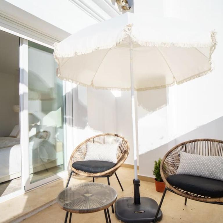 Luxury Escape Marbella - Three-Bedroom Apartment - 8