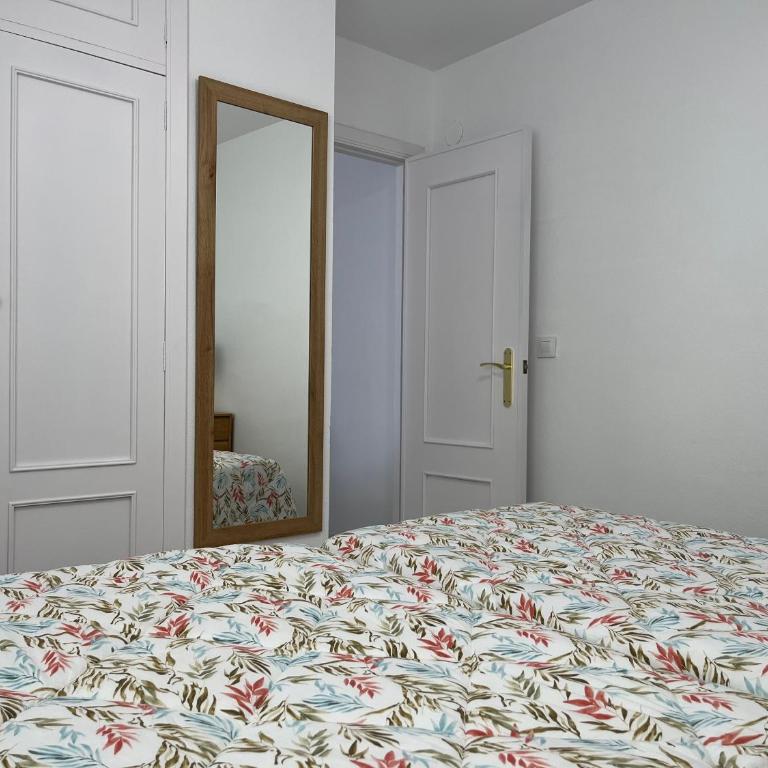 Modern apartment on the beach with pool - Apartamento de 1 dormitorio - 17