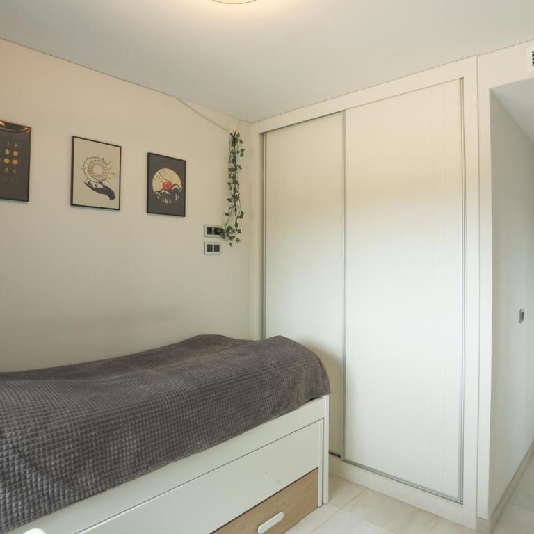 Sunset Waves 15 - Two-Bedroom Apartment - 16
