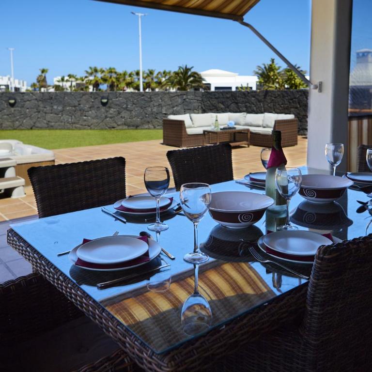 Casa Beluka by Villas Now Ltd - Villa with Private Pool - 38