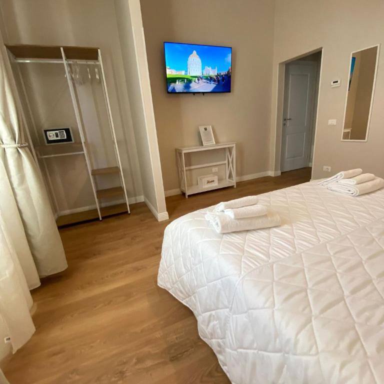 FOUR LIONS VILLA GUESTHOUSE - Deluxe Double Room - 7