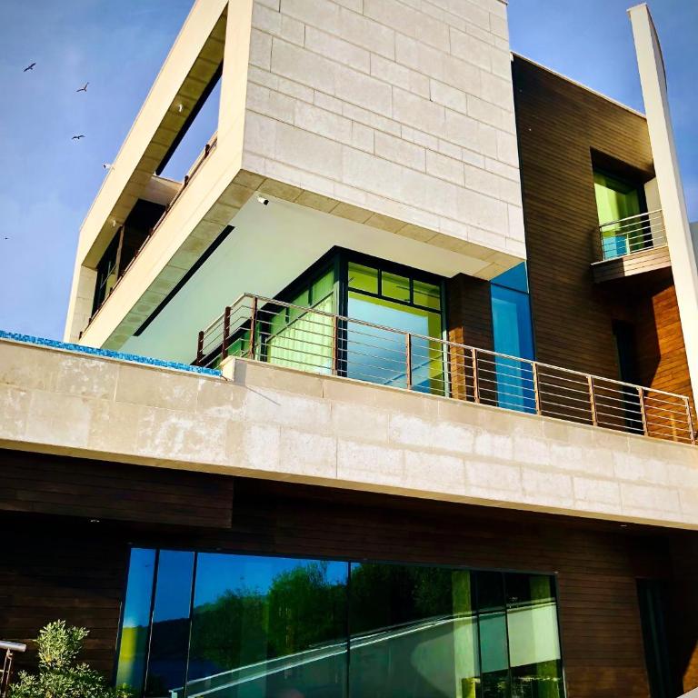 CONTiNUUM - Villa with Sea View - 1