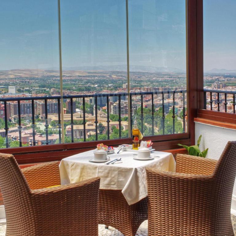 Hotel Mirador Arabeluj - Cave with View (4 Adults) - 1