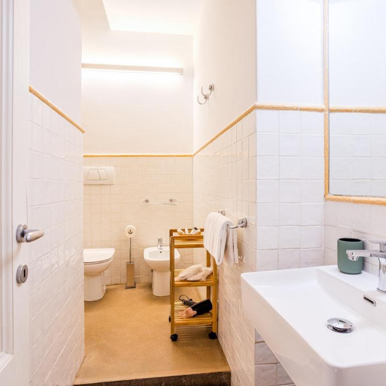 Condotta 16 Apartments - One-Bedroom Apartment - 9