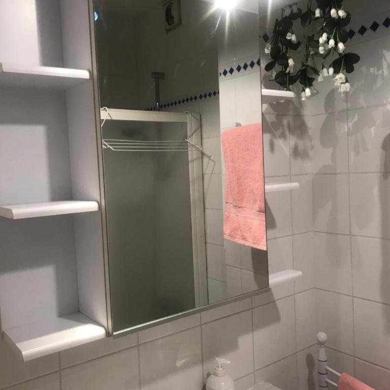 Appartamento in centro a Mentone vicino alla spiaggia Parcheggio privato INCLUSO! - Appartement 1 Chambre - 6