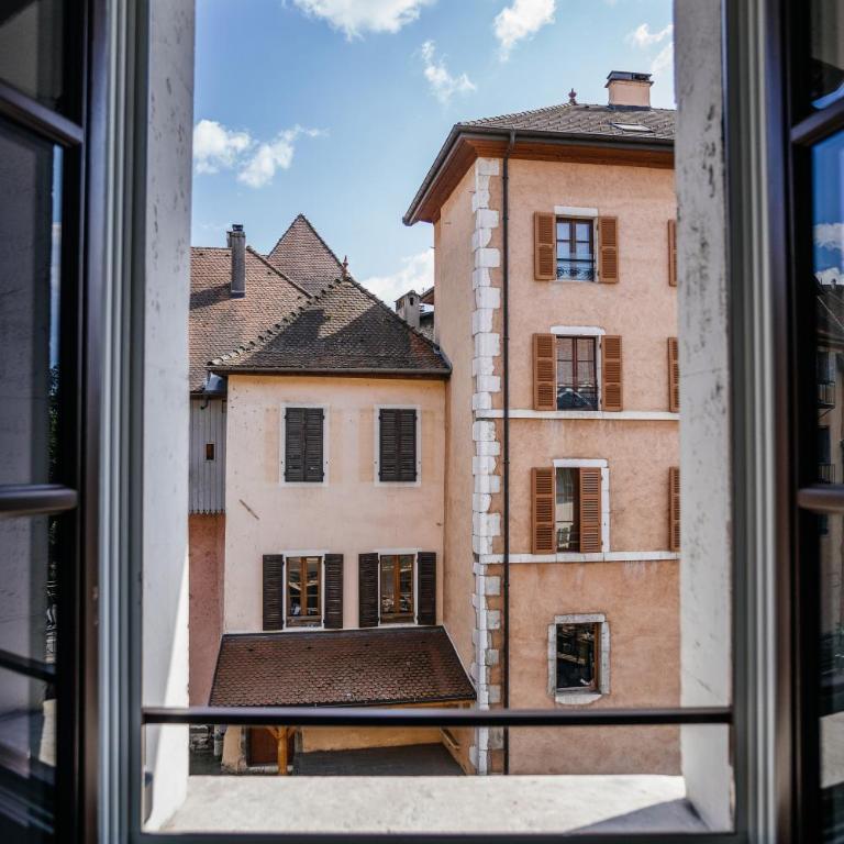 Auberge du Lyonnais - Hébergement Standard - Vue sur Thiou - 2