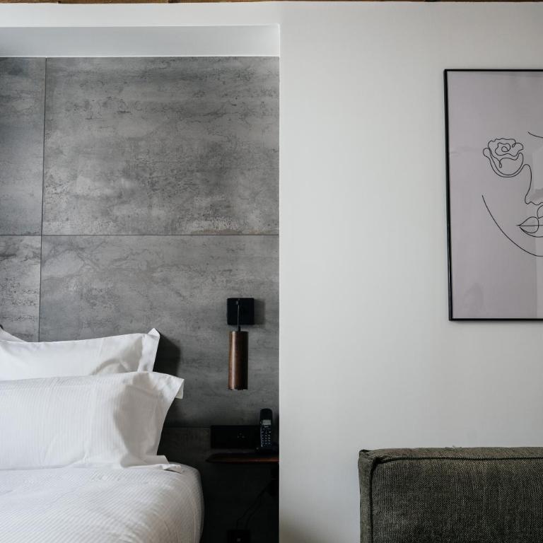 Auberge du Lyonnais - Hébergement Supérieur - Vue sur Ville - 2