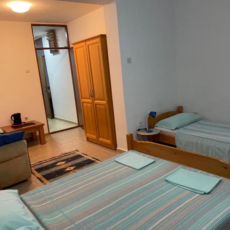 Apartments Djulija - Apartman - 3