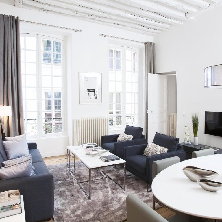 LivinParis - Luxury 2 Bedrooms Le Marais I - Two-Bedroom Apartment 1 - 3