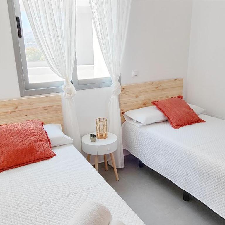 Apartamento Jardines de Deveses by DENIA COSTA - Apartamento de 3 dormitorios - 36