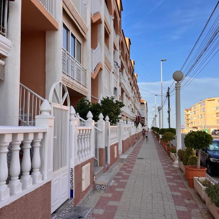 APJ Emperadores Apartment with swimming pool, 100 m from beach La Mata - Appartamento con 2 Camere da Letto - 20