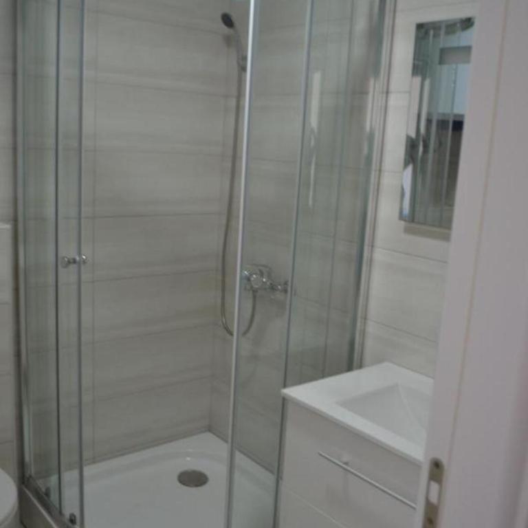 Ačanski Apartments Bar - Three-Bedroom Apartment - 23