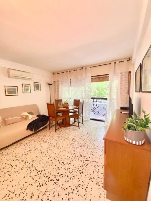 Apartamento Formenton a 100m de la playa Levante - Apartamento de 1 dormitorio - 15