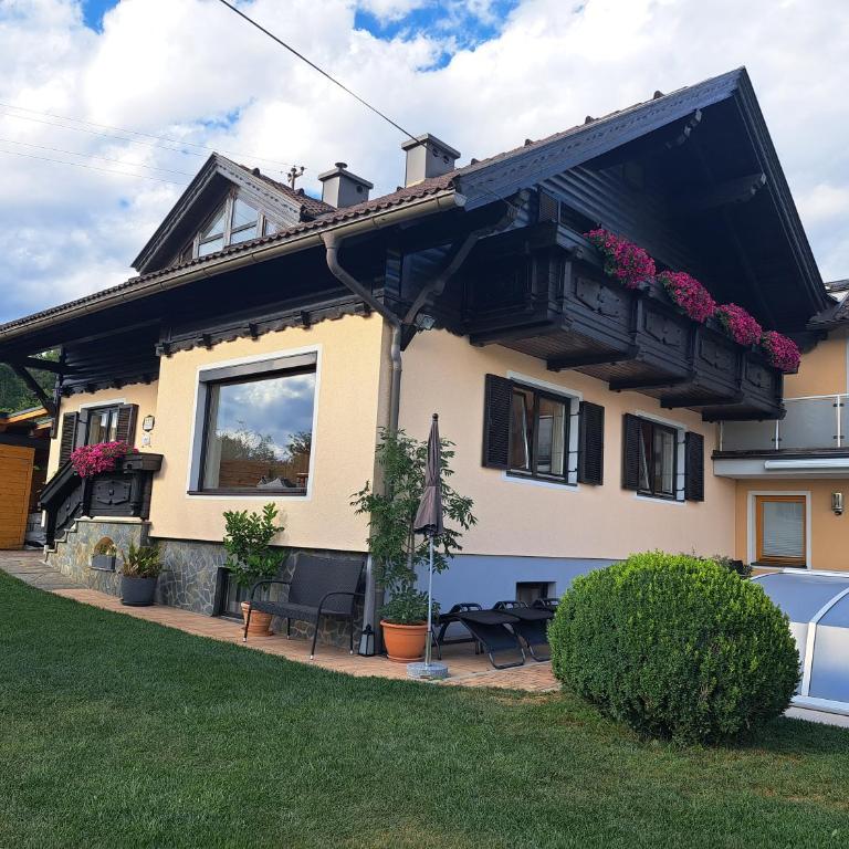Gästehaus Maurer/Bader - Doppelzimmer mit Balkon - 50