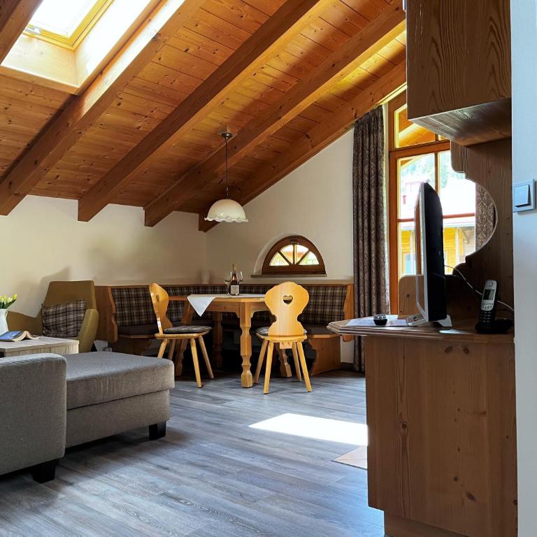 Ferienwohnungen Beim Hausbacher - Apartment mit 2 Schlafzimmern - 2