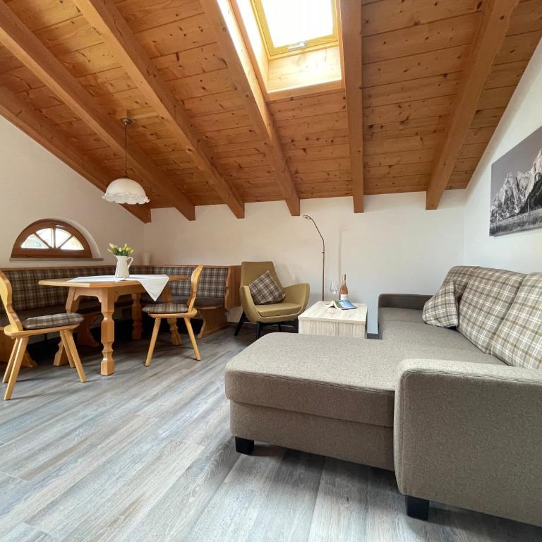 Ferienwohnungen Beim Hausbacher - Apartment mit 2 Schlafzimmern - 3