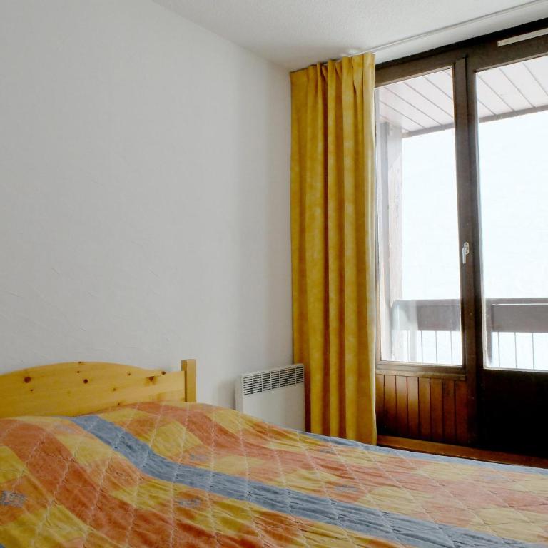 Appartement lumineux proche pistes, balcon, animaux admis - FR-1-502-509 - Appartement - 3