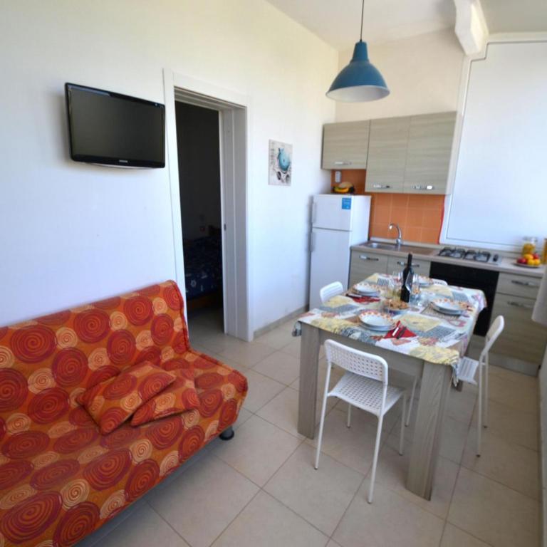 Three-room apartment with air conditioning on the first floor - Torre dellOrso - Casa Vacanze - 6