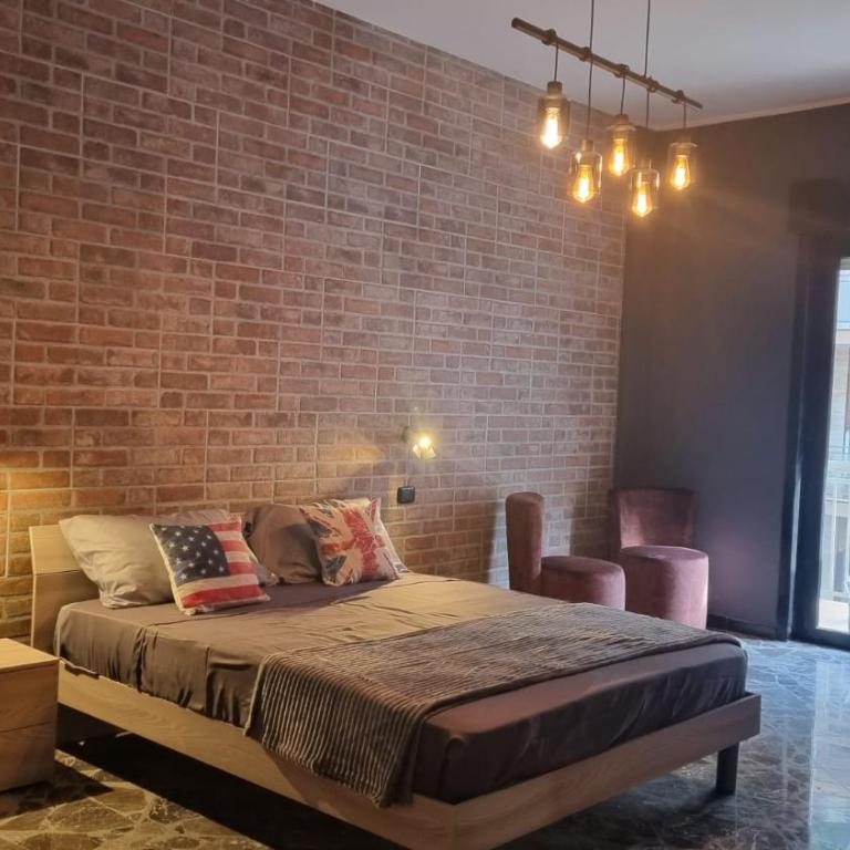 The loft 27 - Deluxe Double Room with Balcony - 2