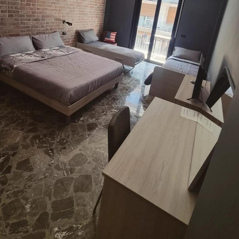 The loft 27 - Deluxe Double Room with Balcony - 4