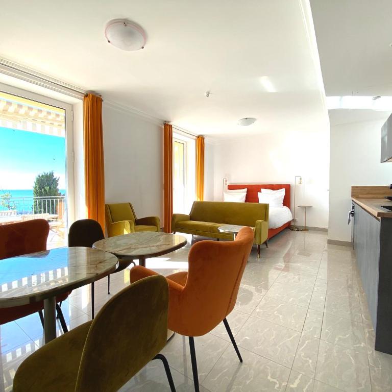 Villa l'ensoleillée vue panoramique mer, 250 m de la plage et du centre ville - Appartement - Vue sur Mer - 2