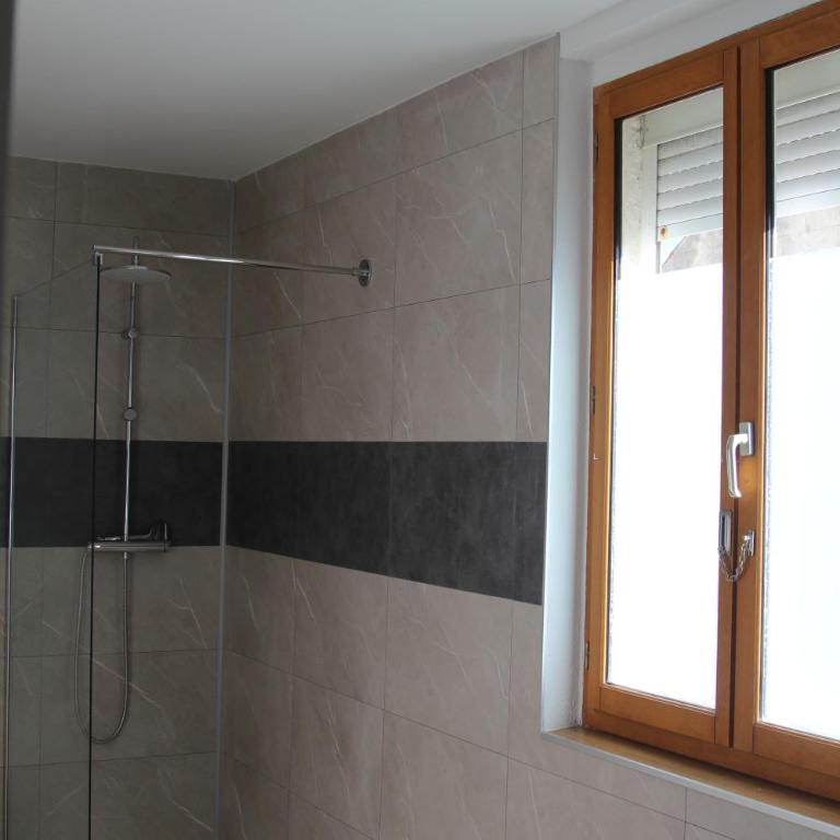 Appartement duplex avec cour 10 pers - Appartement 3 Chambres - 14