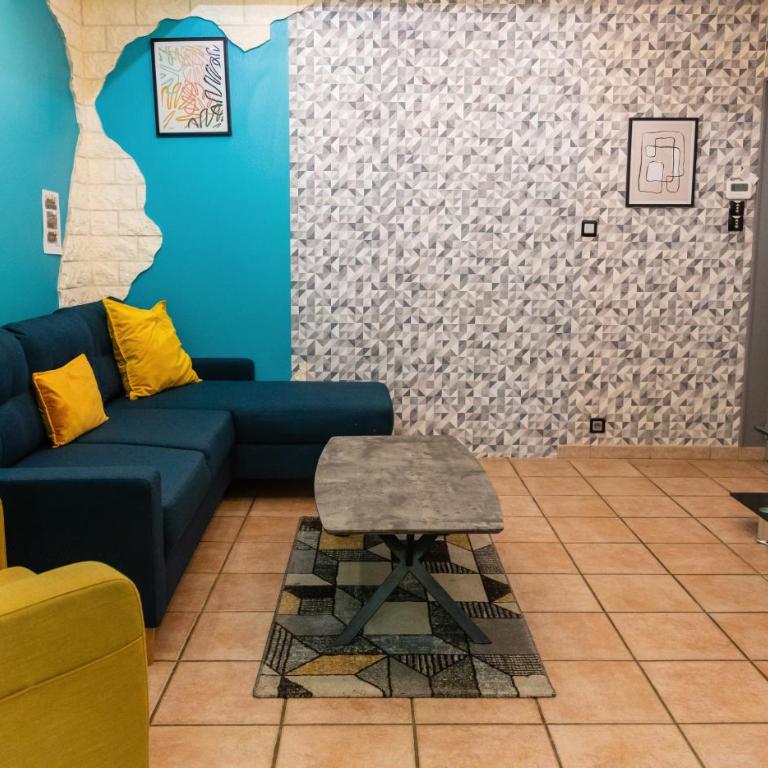Maison de Ville restylée avec jardin, proche gare - Maison 1 Chambre - 2