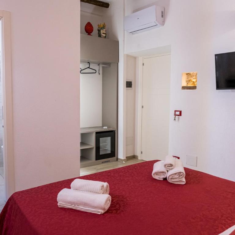 Barlaman Luxury Rooms - Deluxe Double Room - 5