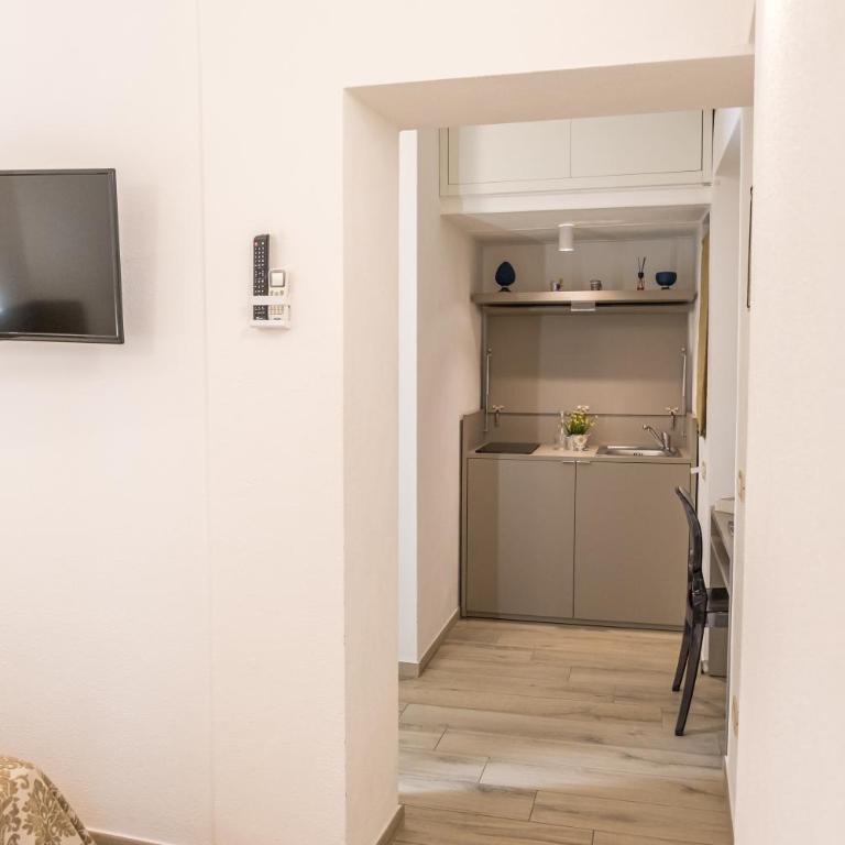 Barlaman Luxury Rooms - Superior King Room - 22