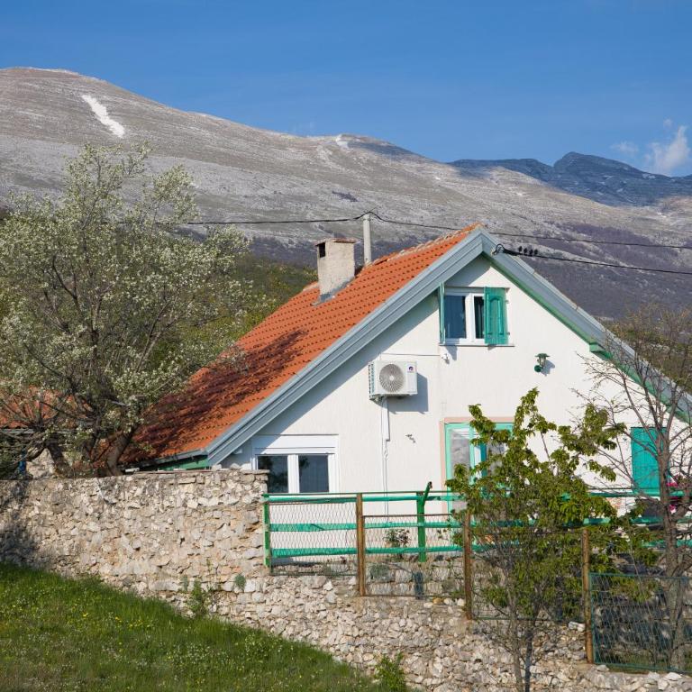 Vila Agroturizam Kućica Mostar - One-Bedroom Chalet - 1