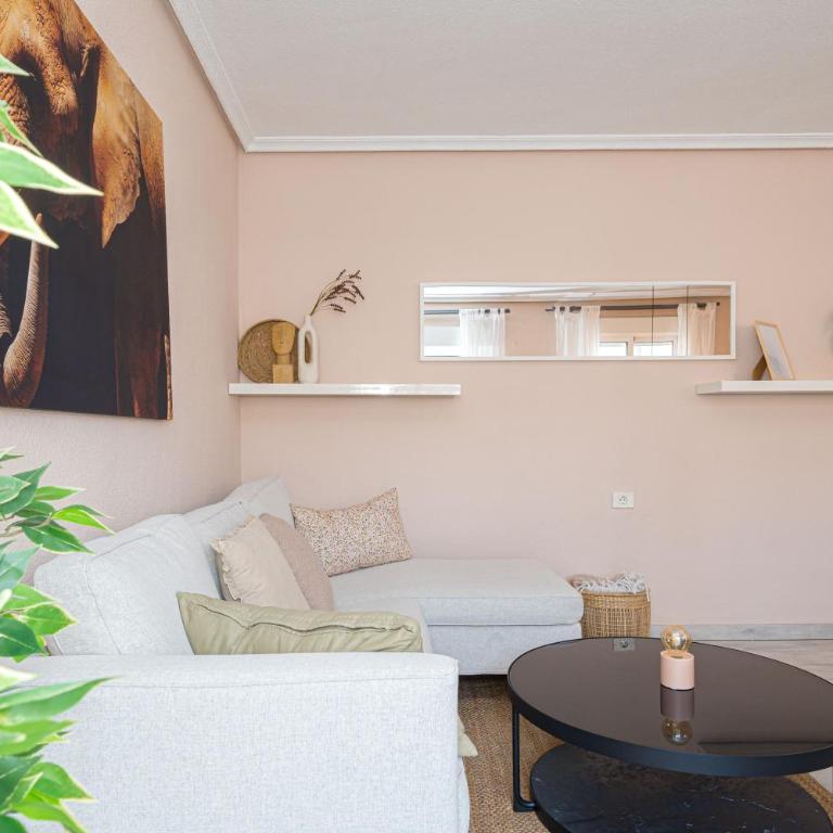 Casa Terra: Apartment 50 meters from the beach - Three-Bedroom Apartment - 6