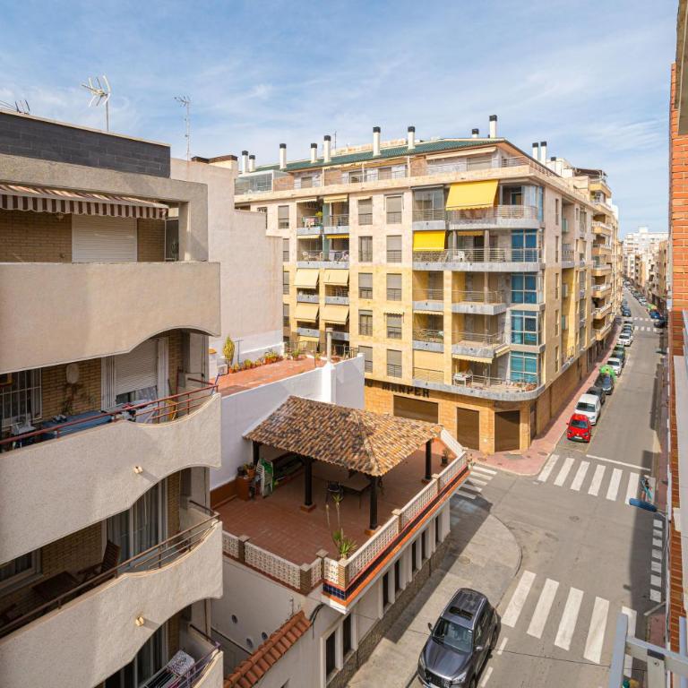 Casa Terra: Apartment 50 meters from the beach - Three-Bedroom Apartment - 31