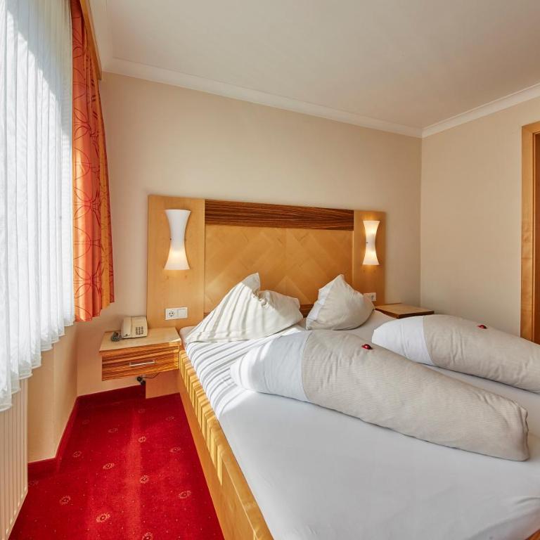 Hotel Forellenhof - Doppelzimmer mit Bergblick - 2