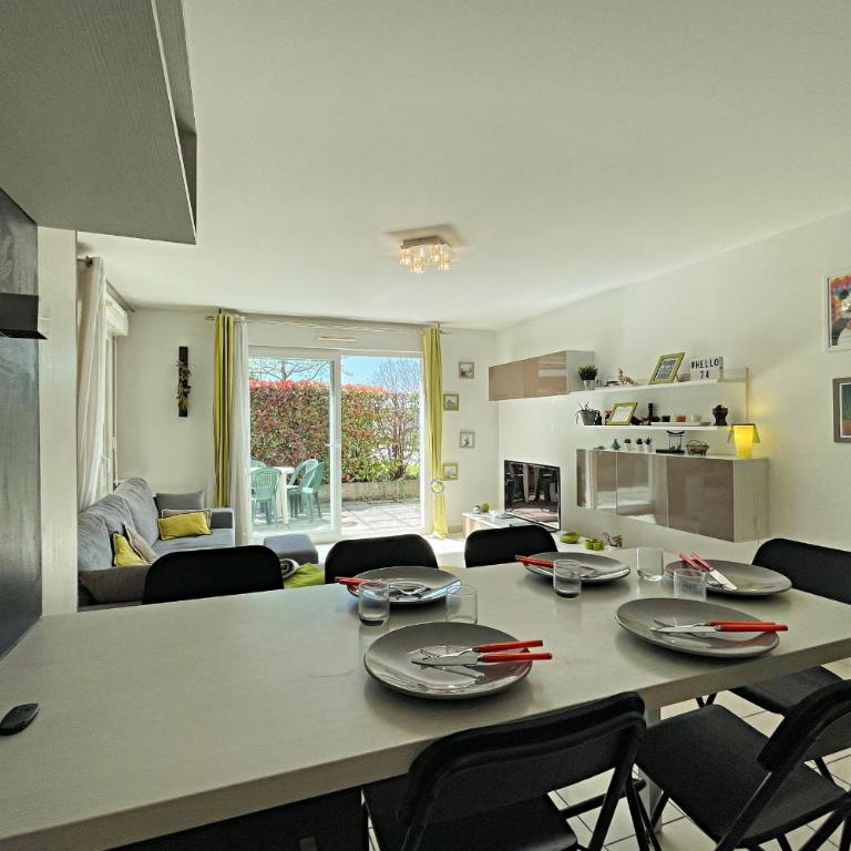 Beautiful T4 Parking Large Terrace - Apartment - 9