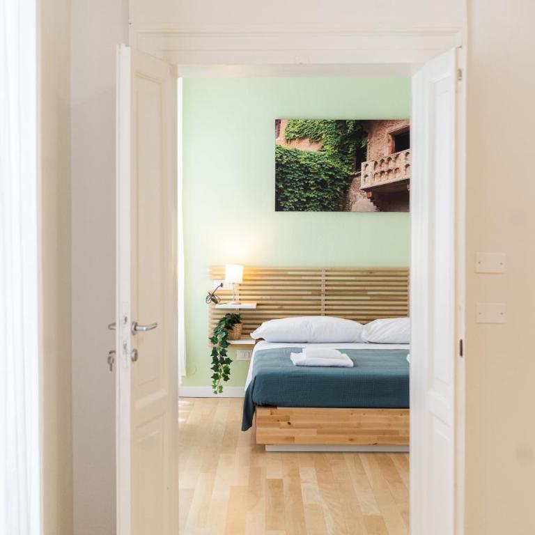 Residenza Leoncino - Camera Matrimoniale con Bagno Privato - 20
