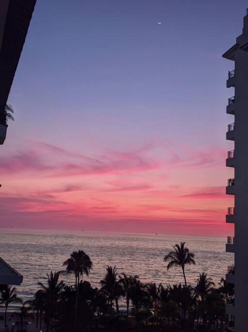 Ocean View Penthouse in P.V. Romantic Zone - Two-Bedroom Apartment - 26