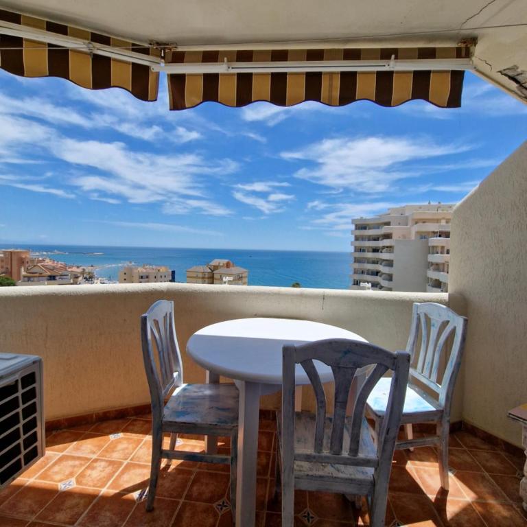 G&G Benalbeach Mediterranean Terrace - Studio with Ocean View - 3