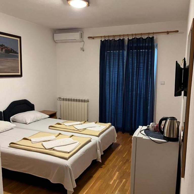 Apartmani Goran i Jelena Zec - Dvokrevetna Soba sa Zasebnim Krevetima - 2